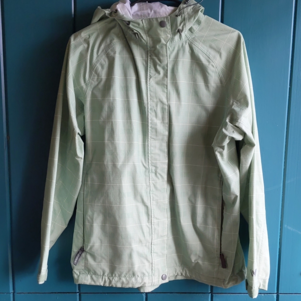 White Sierra rain jacket green